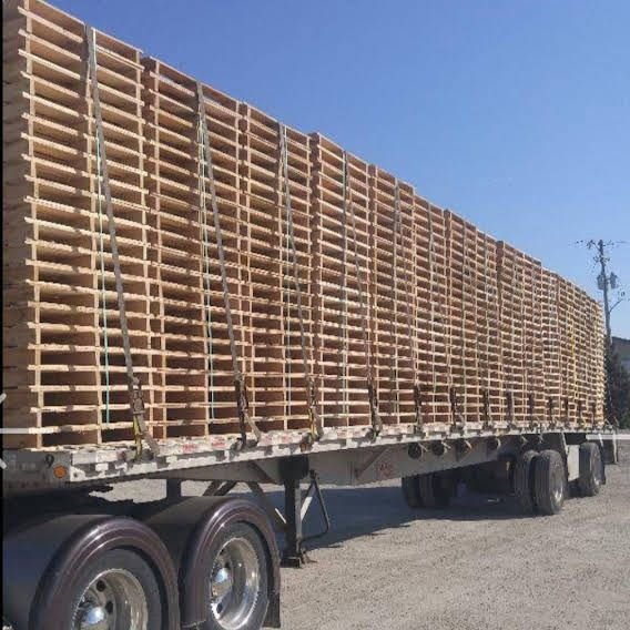 Chain strap flatbed new pallets