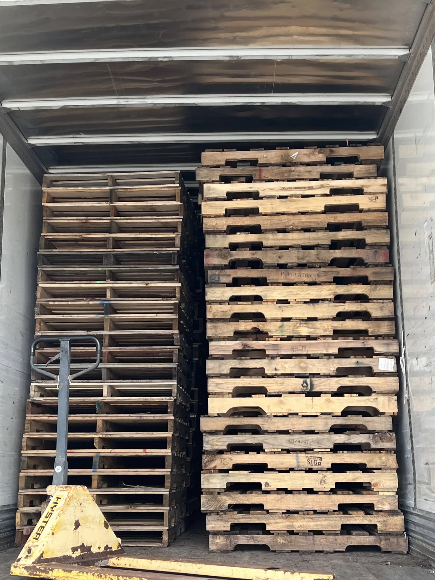 Manufacturing pallets