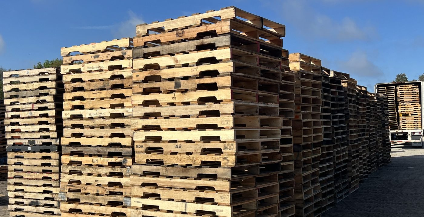 Bulk recycled GMA pallets for manufacturing operations Florida